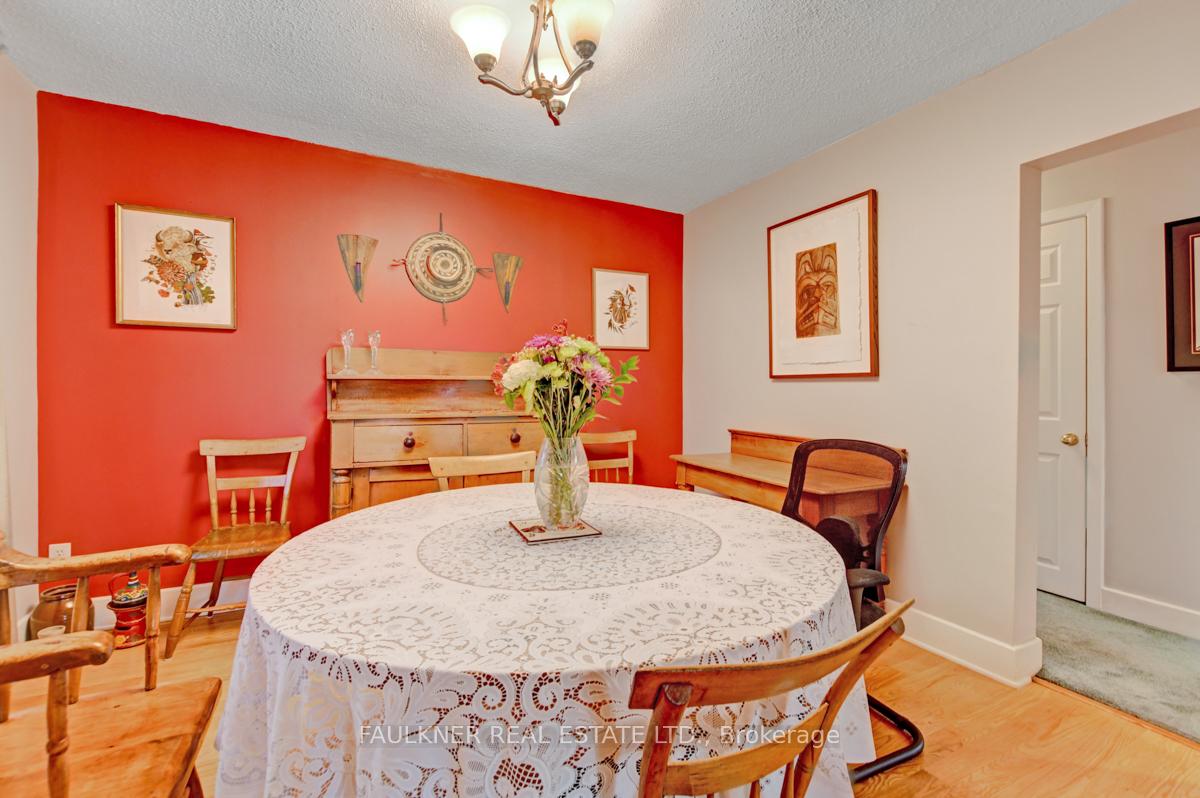 Photo 7 of 30 Grange Avenue W, Ottawa, Ottawa West — HOMEH