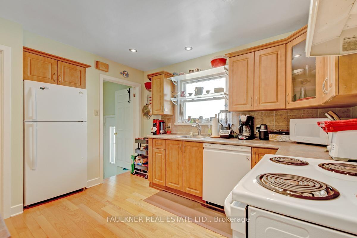 Photo 14 of 30 Grange Avenue W, Ottawa, Ottawa West — HOMEH