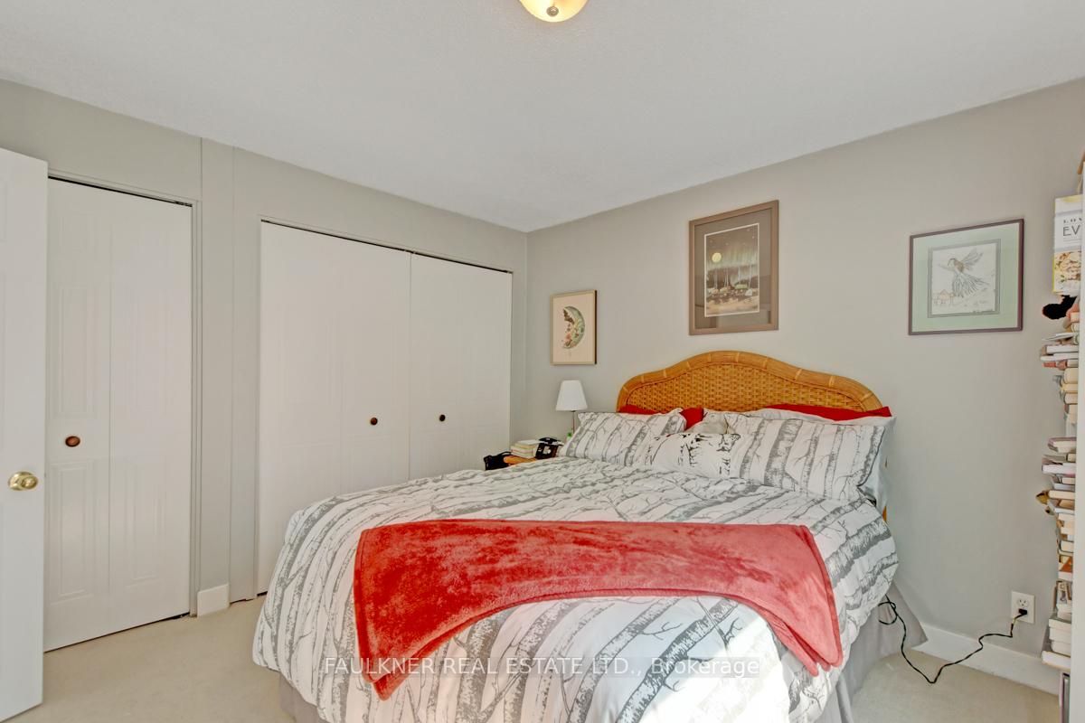 Photo 16 of 30 Grange Avenue W, Ottawa, Ottawa West — HOMEH