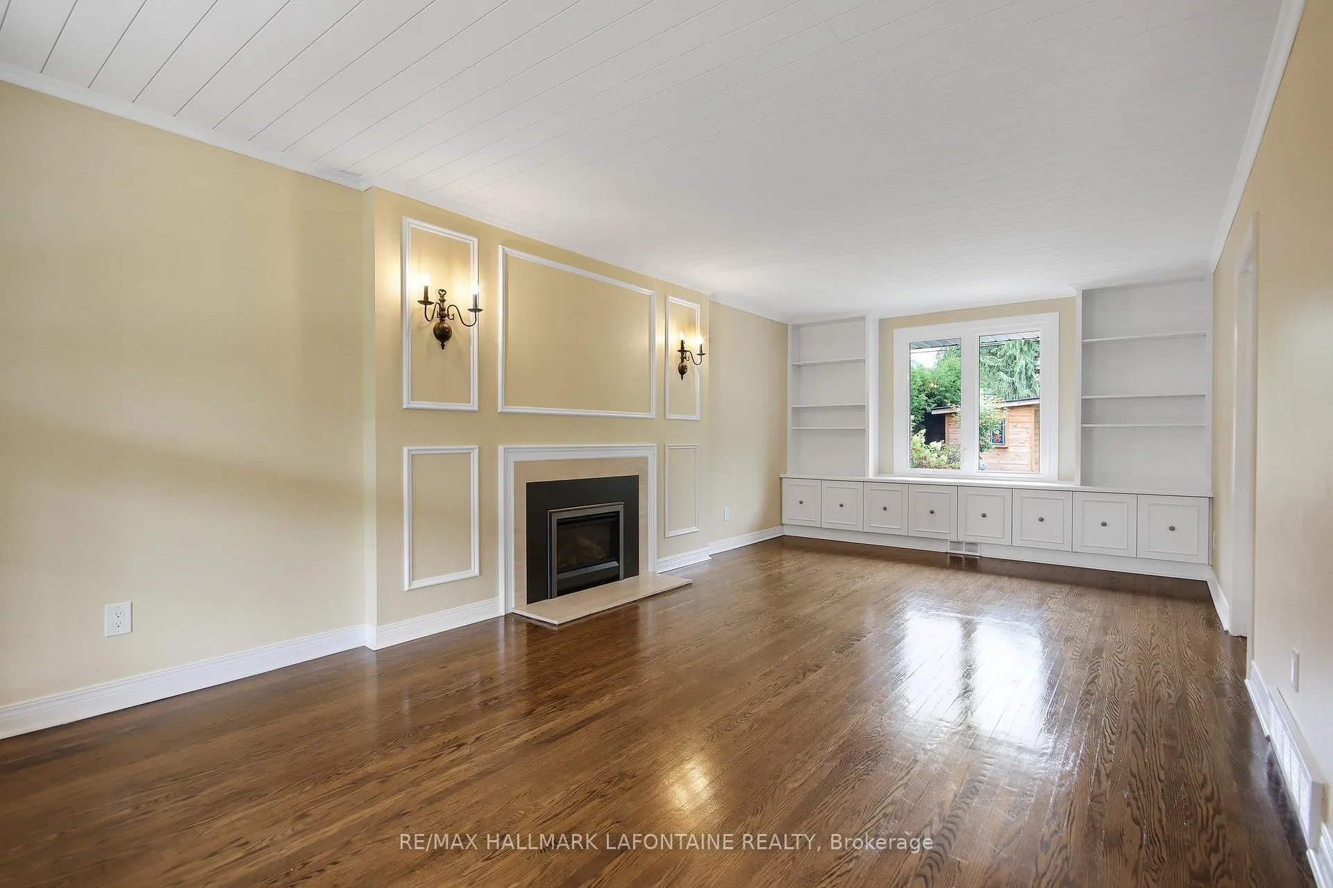 Photo 32 of 1809 Dorset Drive, Ottawa, Playfair Park — HOMEH