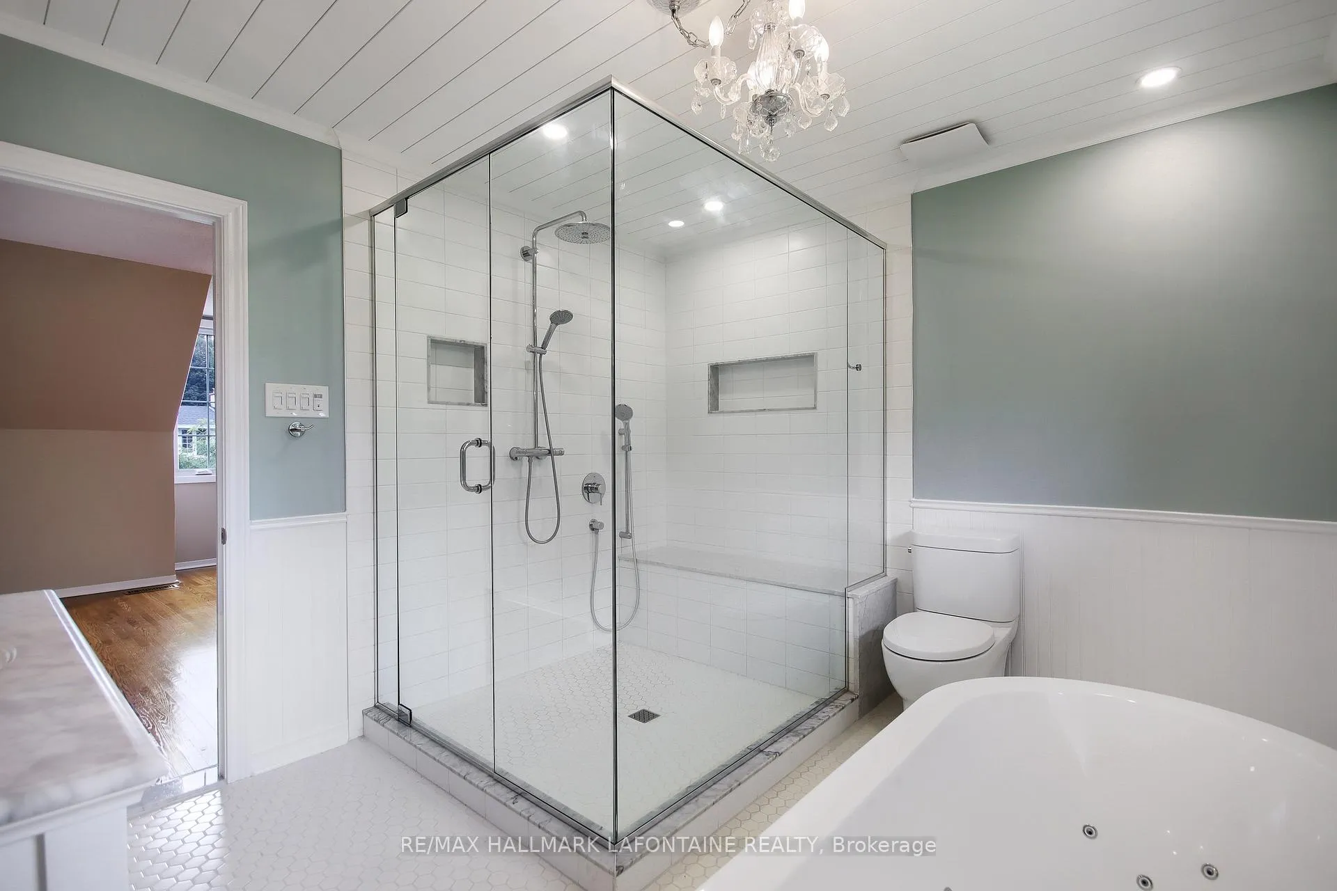 Photo 92 of 1809 Dorset Drive, Ottawa, Playfair Park — HOMEH
