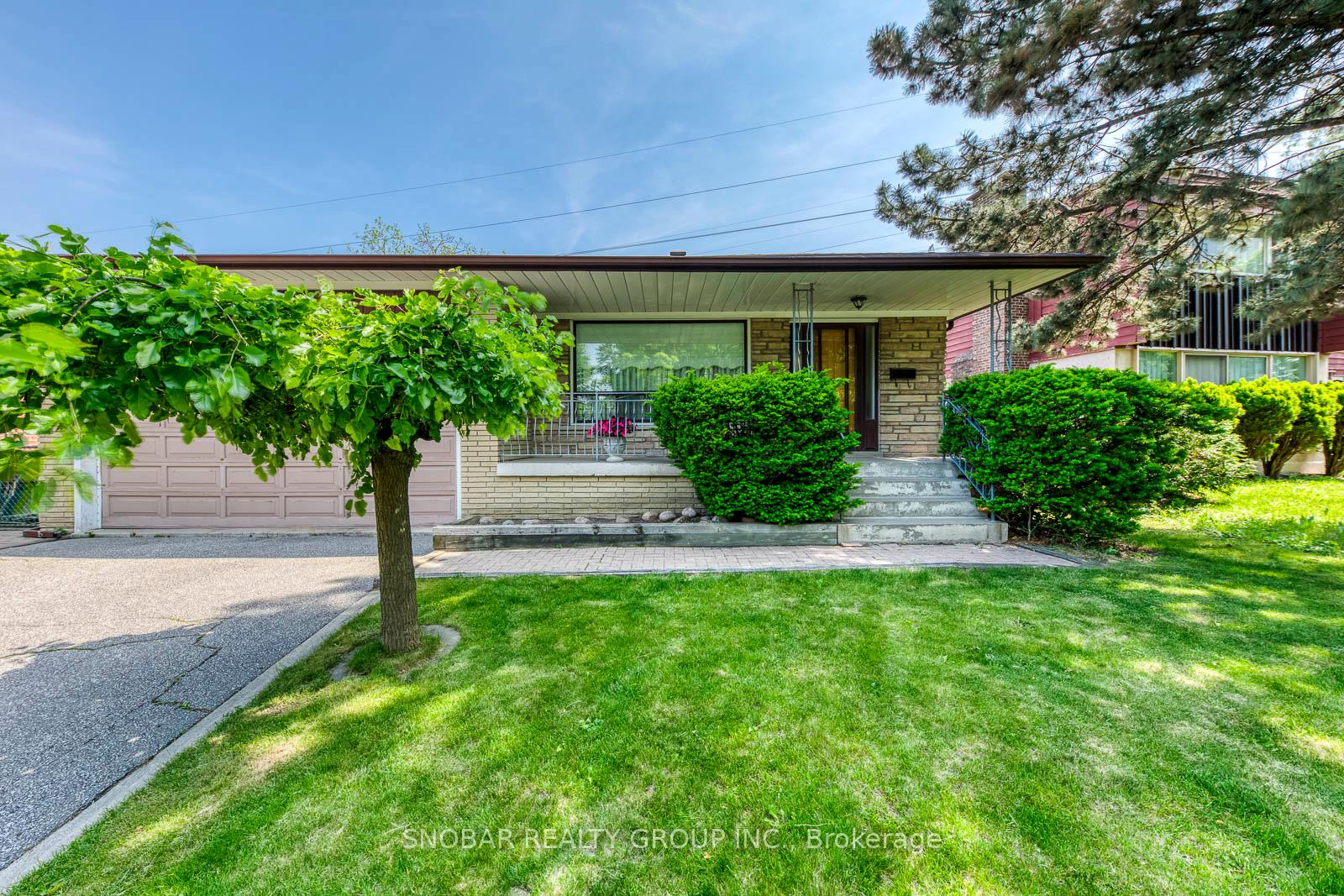 Photo 4 of 45 Willowridge Road, Etobicoke, Willowridge-Martingrove-Richview — HOMEH