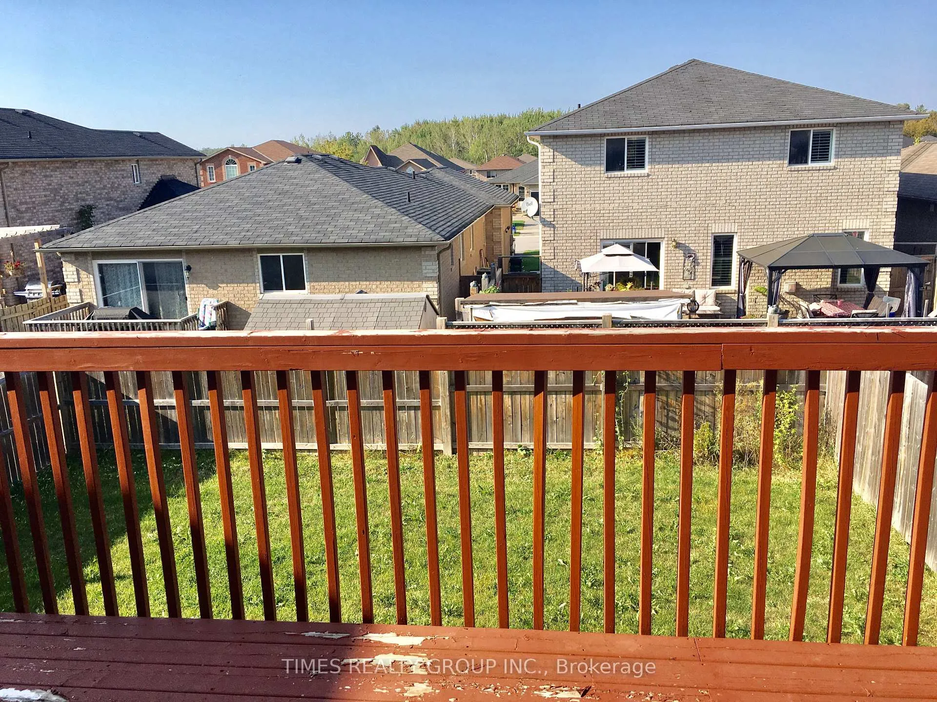 Photo 5 of 30 Claire Drive, Barrie, Painswick South — HOMEH