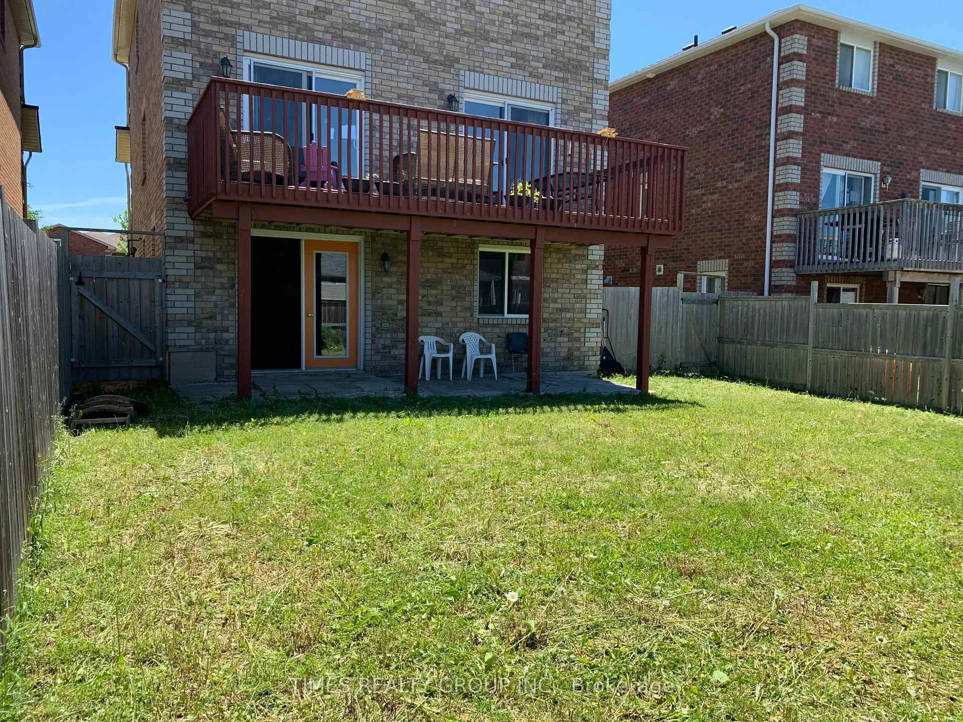 Photo 14 of 30 Claire Drive, Barrie, Painswick South — HOMEH