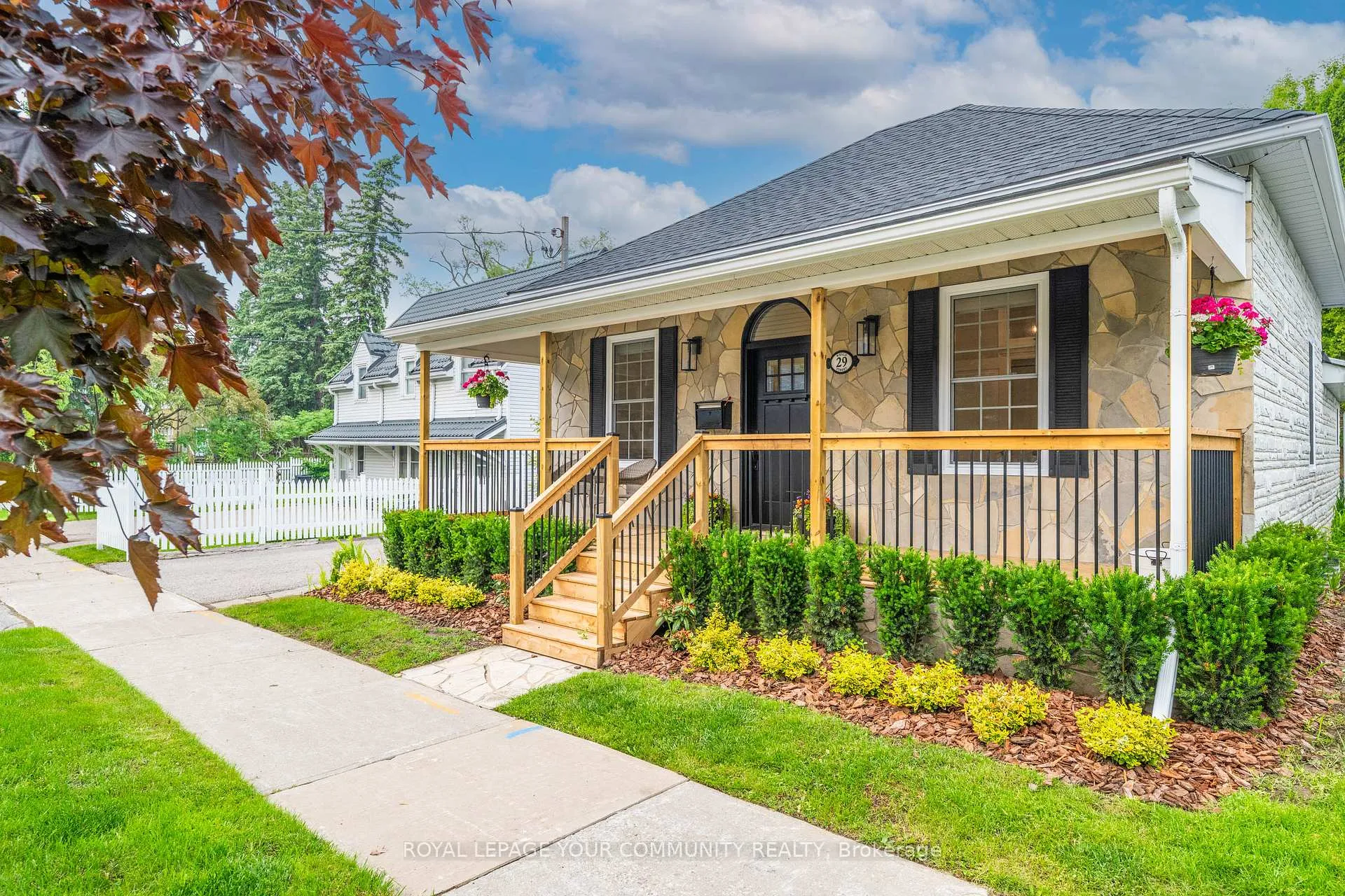 Photo 1 of 29 Wells Street, Aurora, Aurora Village — HOMEH