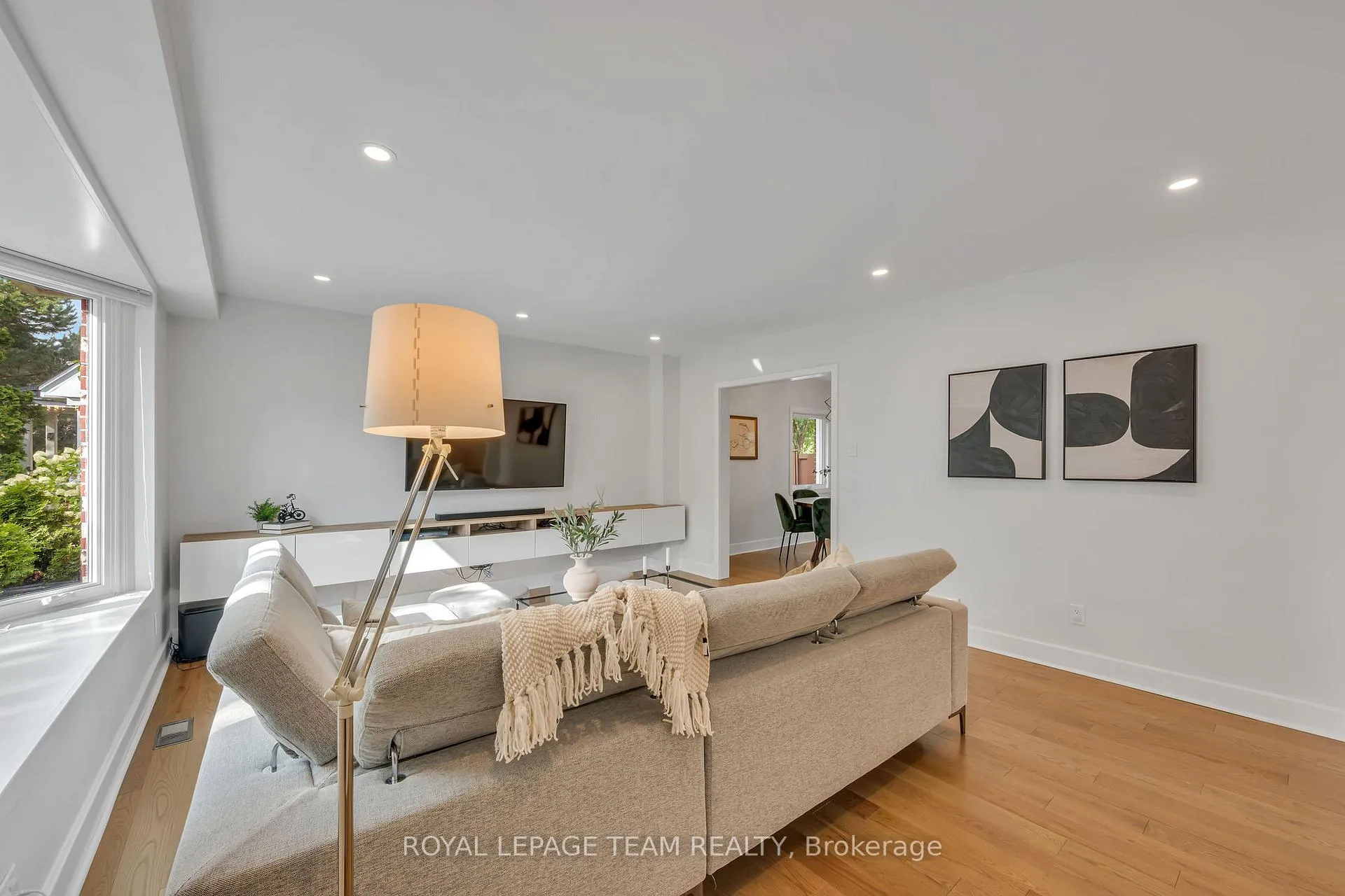 Photo 69 of 2233 Beaver Avenue, Ottawa, Alta Vista — HOMEH