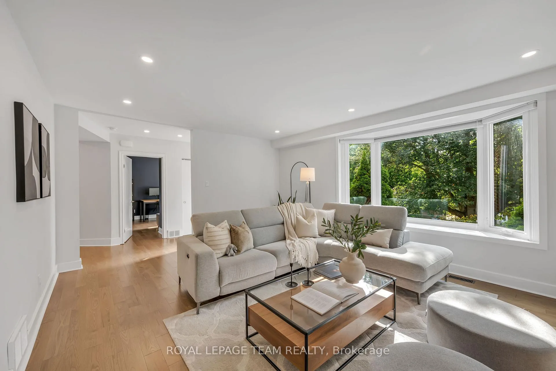 Photo 71 of 2233 Beaver Avenue, Ottawa, Alta Vista — HOMEH