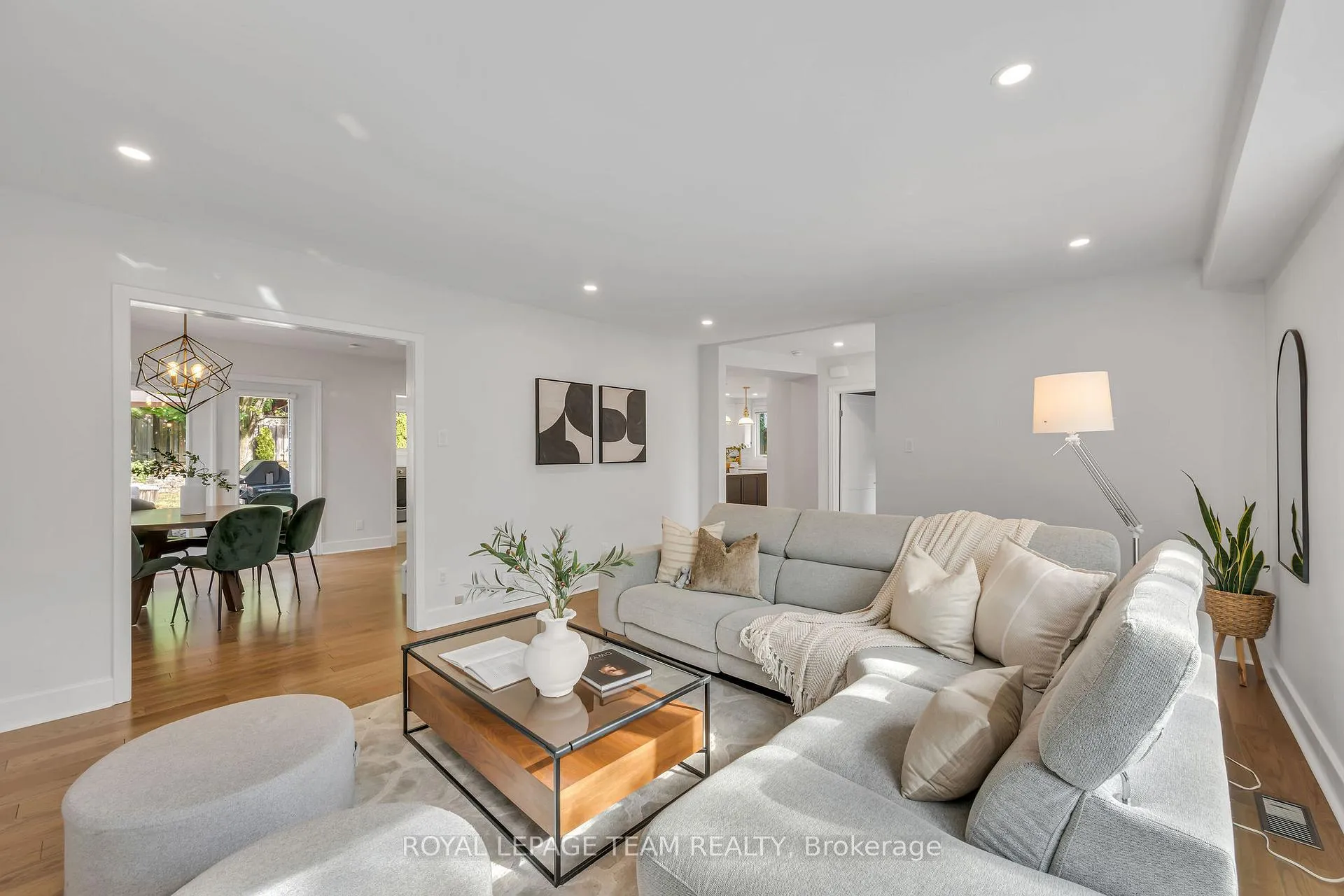 Photo 79 of 2233 Beaver Avenue, Ottawa, Alta Vista — HOMEH