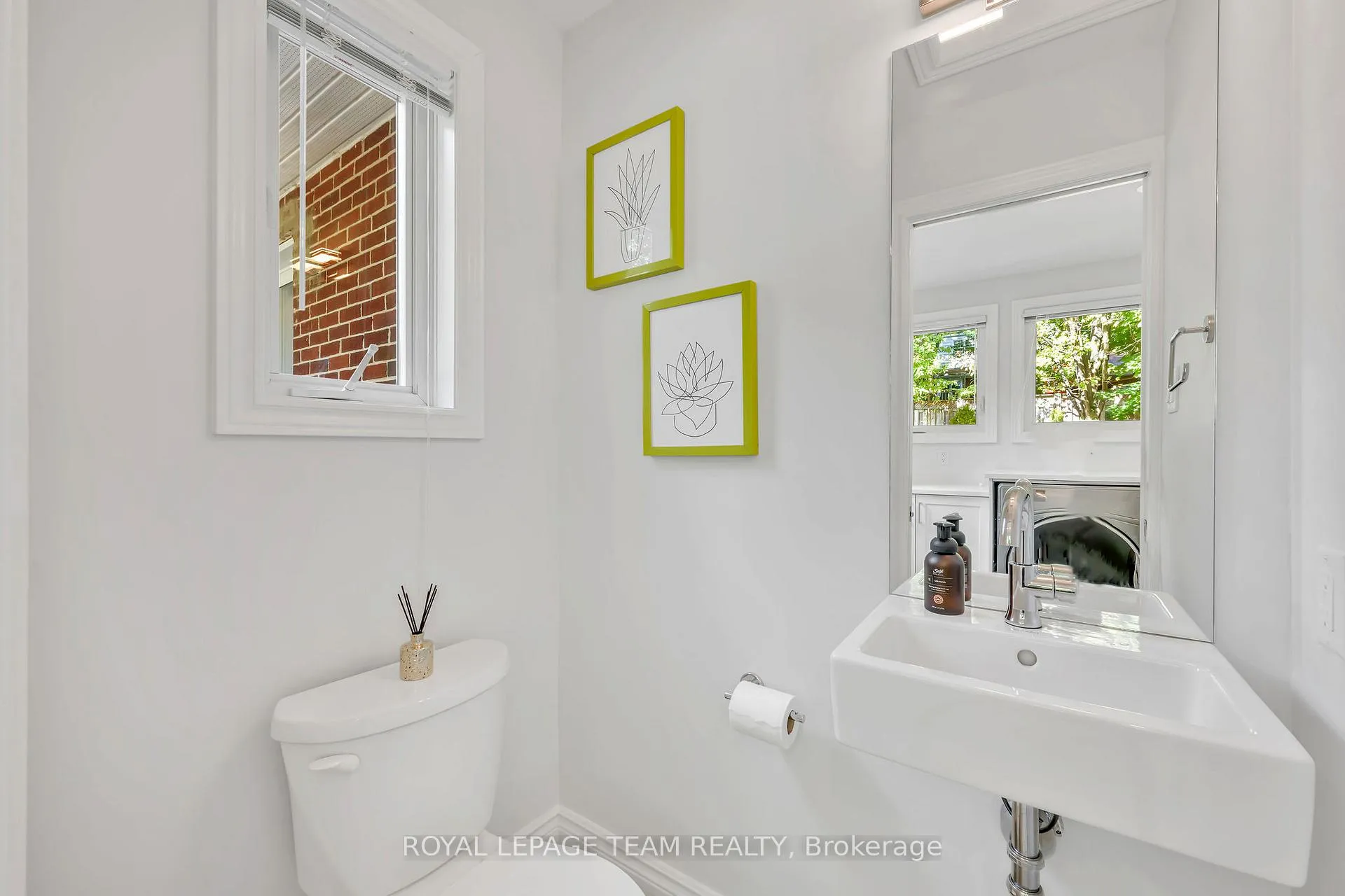 Photo 128 of 2233 Beaver Avenue, Ottawa, Alta Vista — HOMEH
