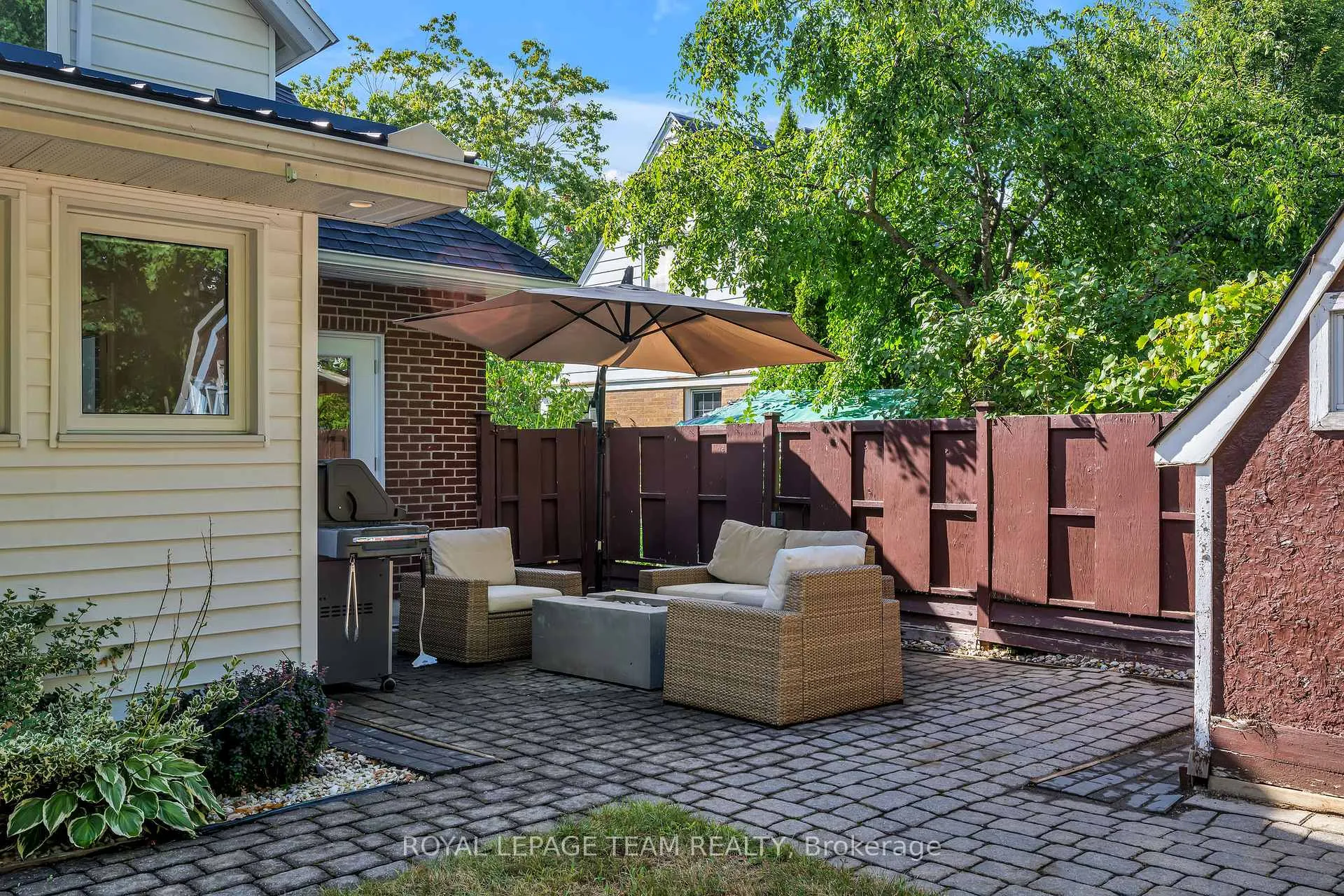 Photo 385 of 2233 Beaver Avenue, Ottawa, Alta Vista — HOMEH