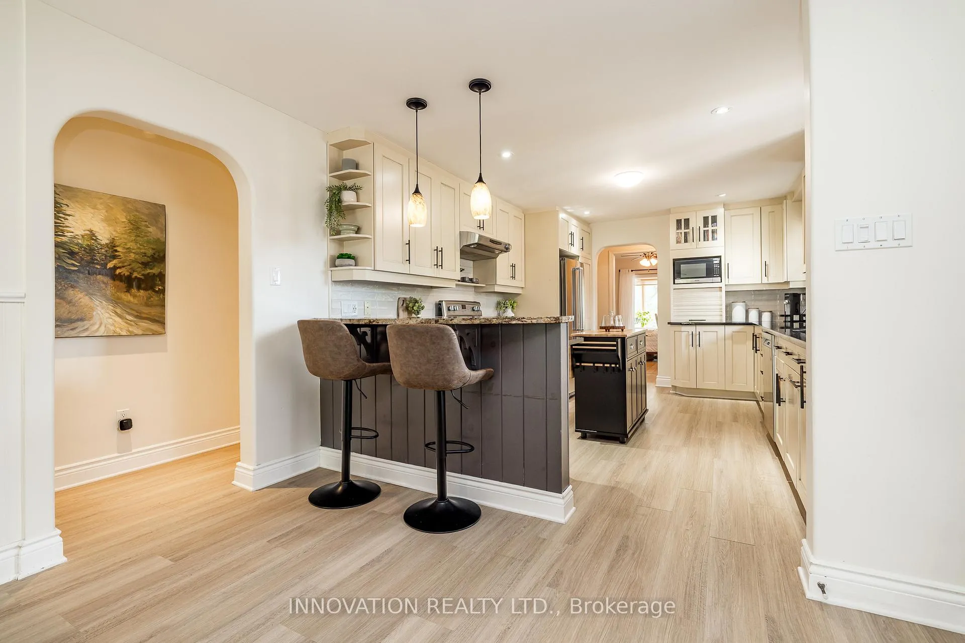 Photo 110 of 33 Arnold Drive, Ottawa, Arbeatha Park — HOMEH