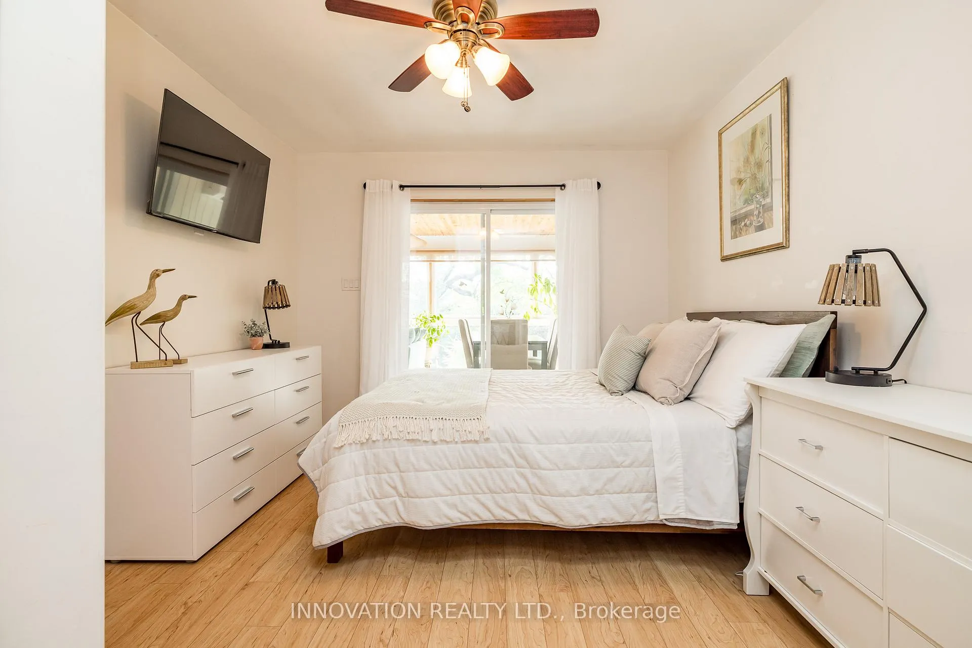 Photo 181 of 33 Arnold Drive, Ottawa, Arbeatha Park — HOMEH