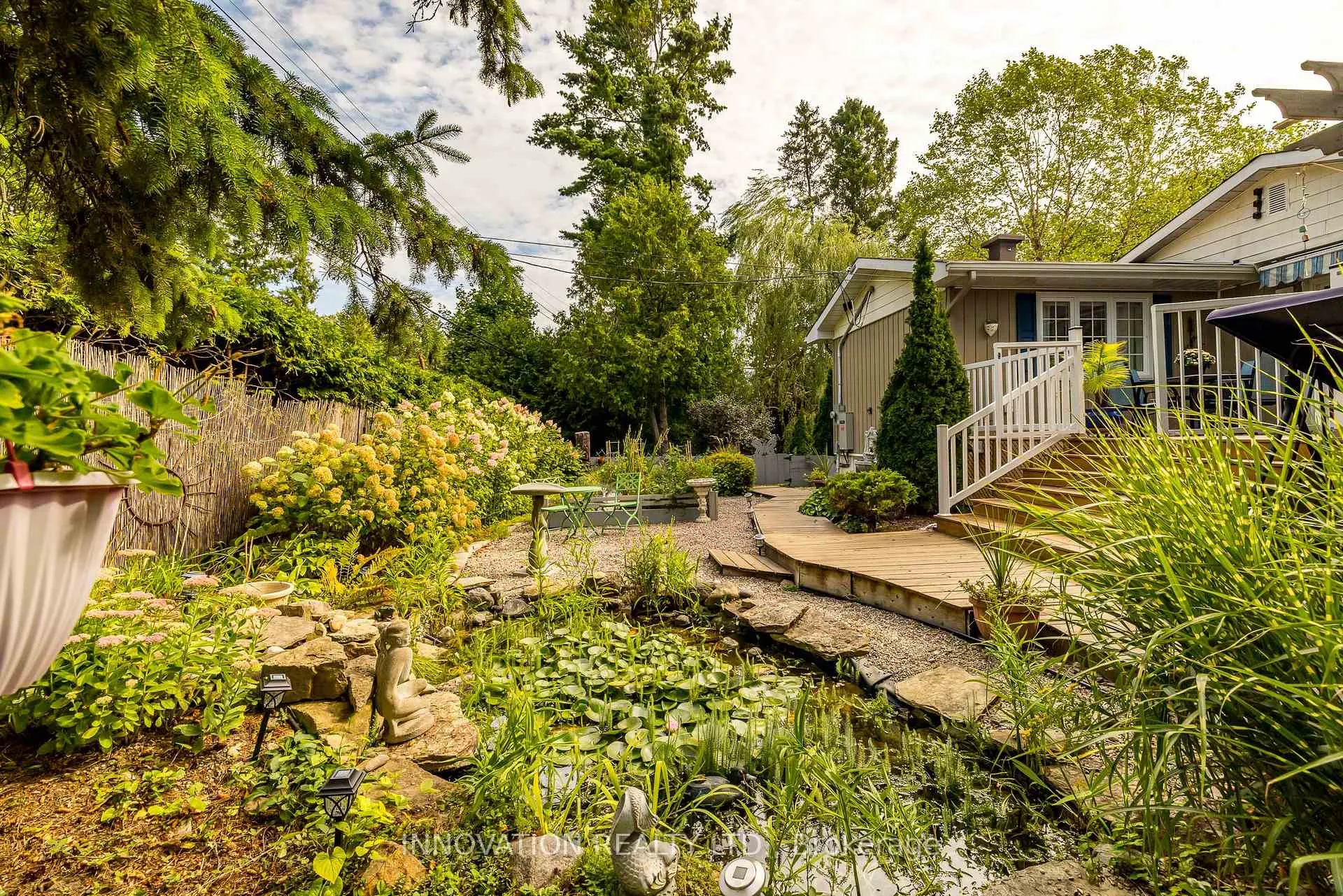 Photo 356 of 33 Arnold Drive, Ottawa, Arbeatha Park — HOMEH