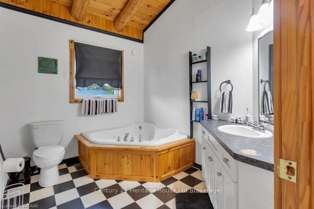 Photo 210 of 58117 Calton Line, Bayham, Rural Bayham — HOMEH