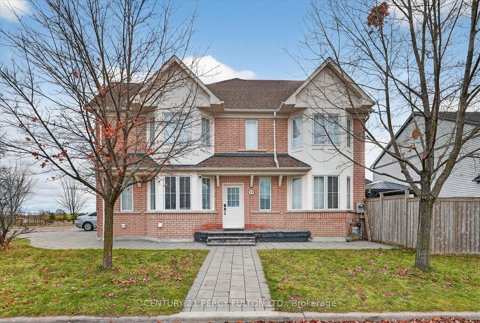 Photo 7 of 13 Marriner Crescent, Ajax, Northeast Ajax — HOMEH