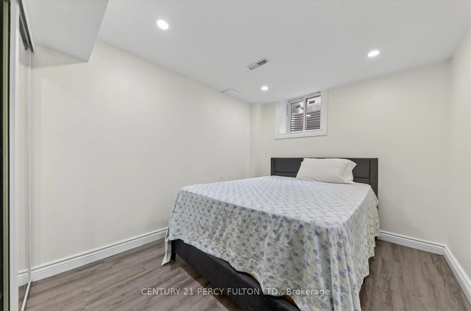 Photo 308 of 13 Marriner Crescent, Ajax, Northeast Ajax — HOMEH