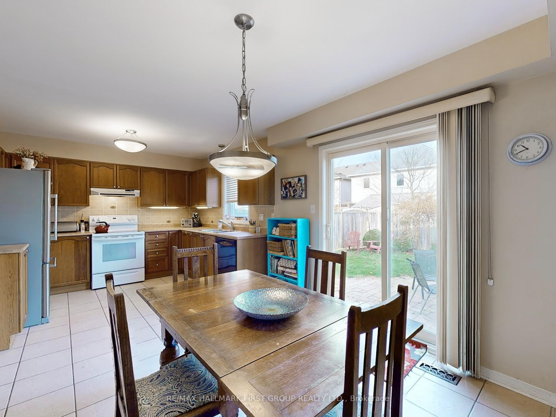 Photo 42 of 149 Madden Place, Clarington, Bowmanville — HOMEH