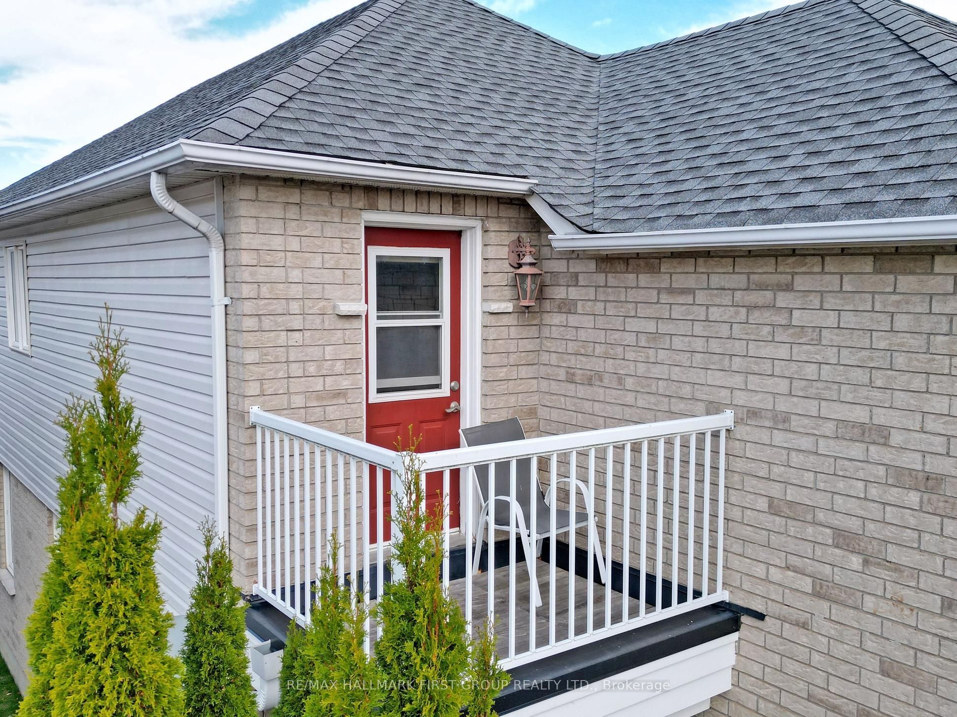 Photo 61 of 149 Madden Place, Clarington, Bowmanville — HOMEH