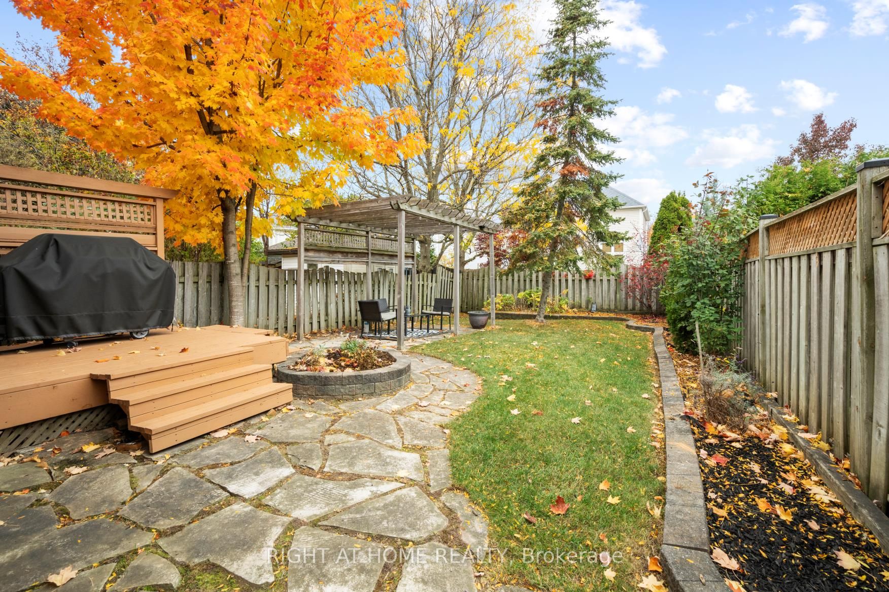 Photo 68 of 65 Zachary Place, Whitby, Brooklin — HOMEH