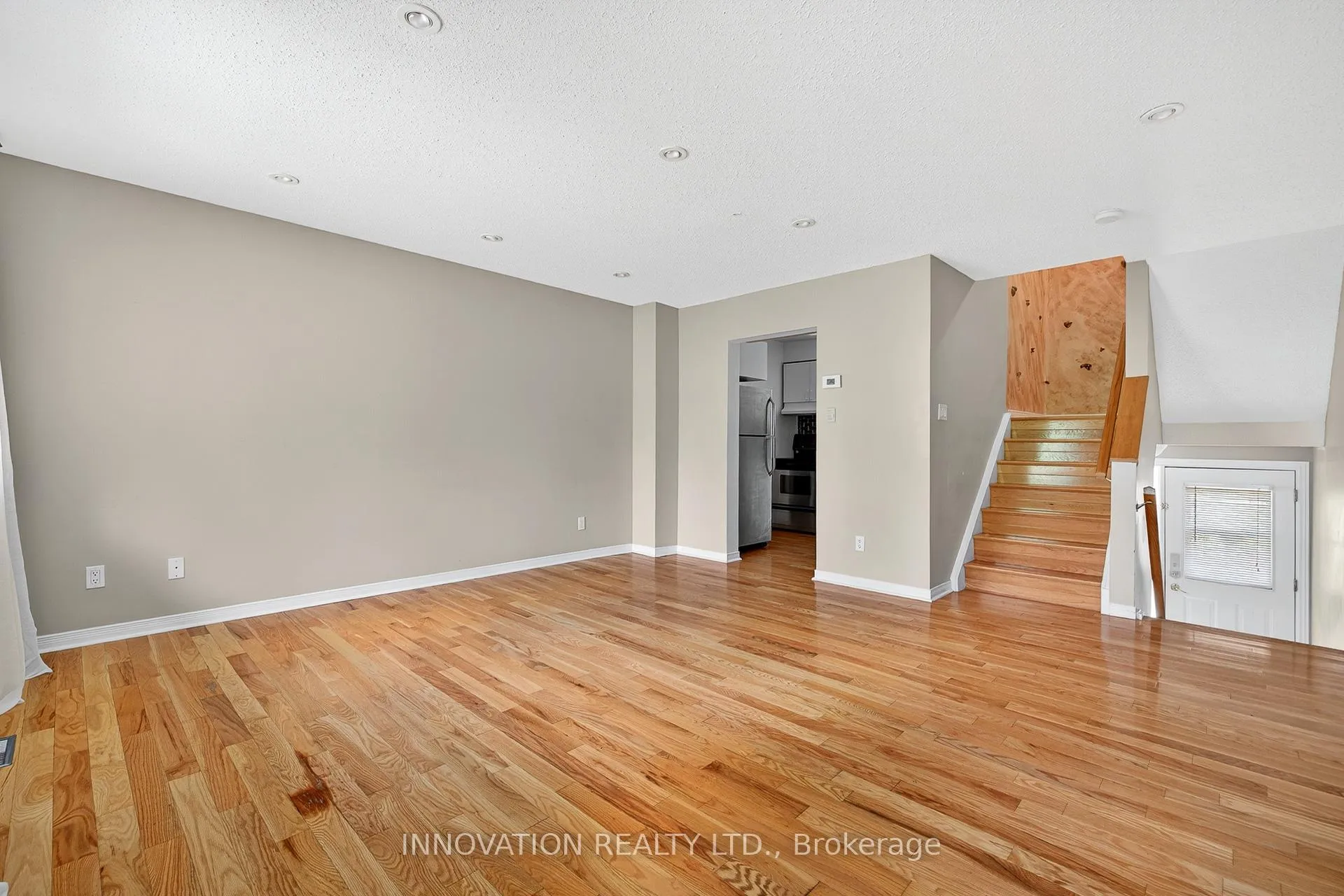 Photo 6 of 598 Seyton Drive, Ottawa, Westcliffe Estates — HOMEH
