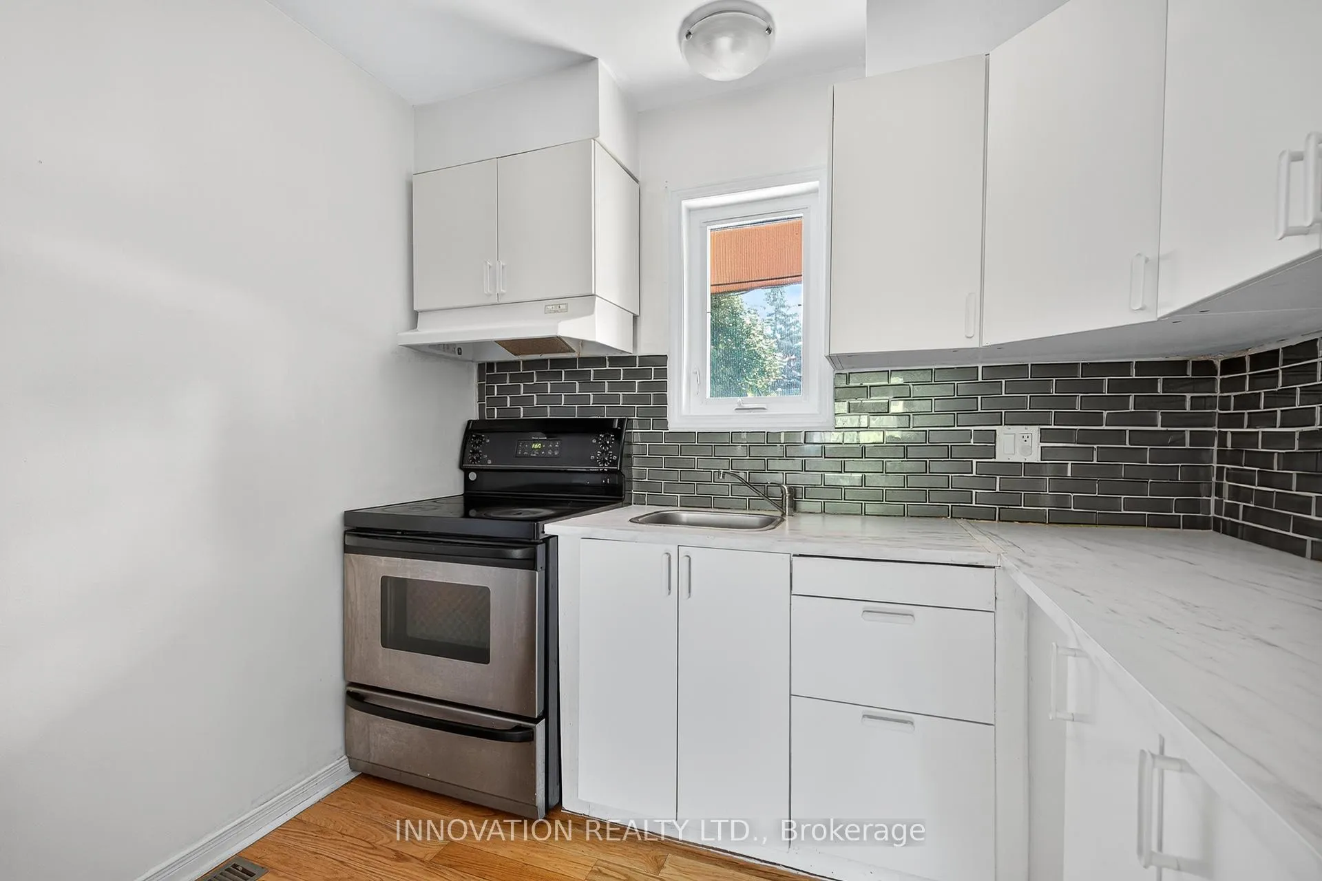 Photo 8 of 598 Seyton Drive, Ottawa, Westcliffe Estates — HOMEH