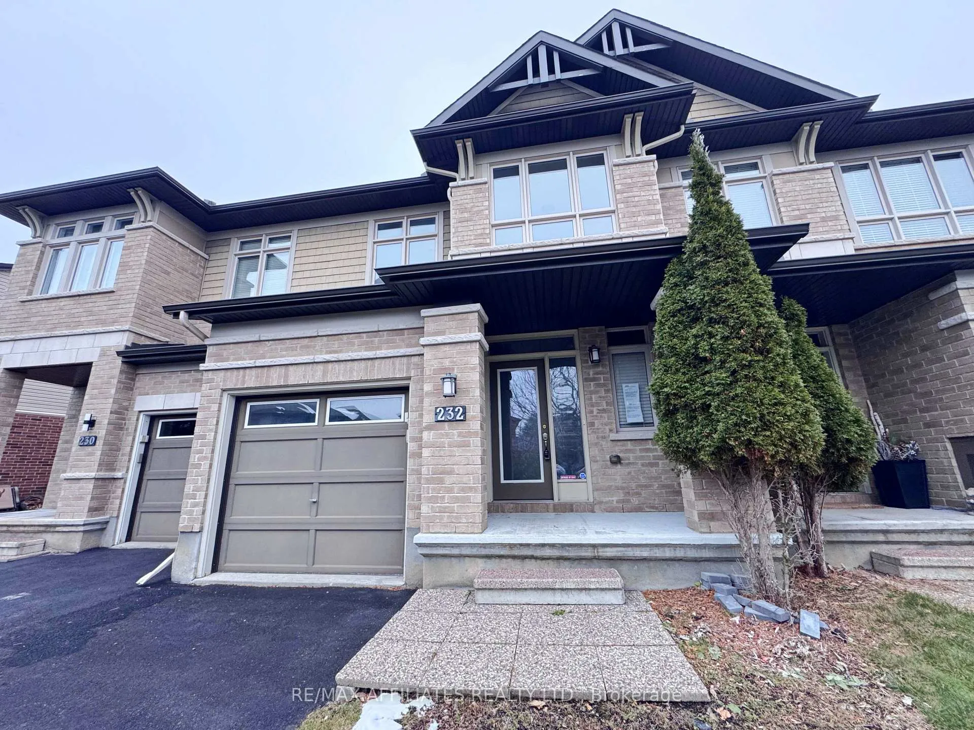 Photo 3 of 232 Cooks Mill Crescent, Ottawa, Riverside South — HOMEH