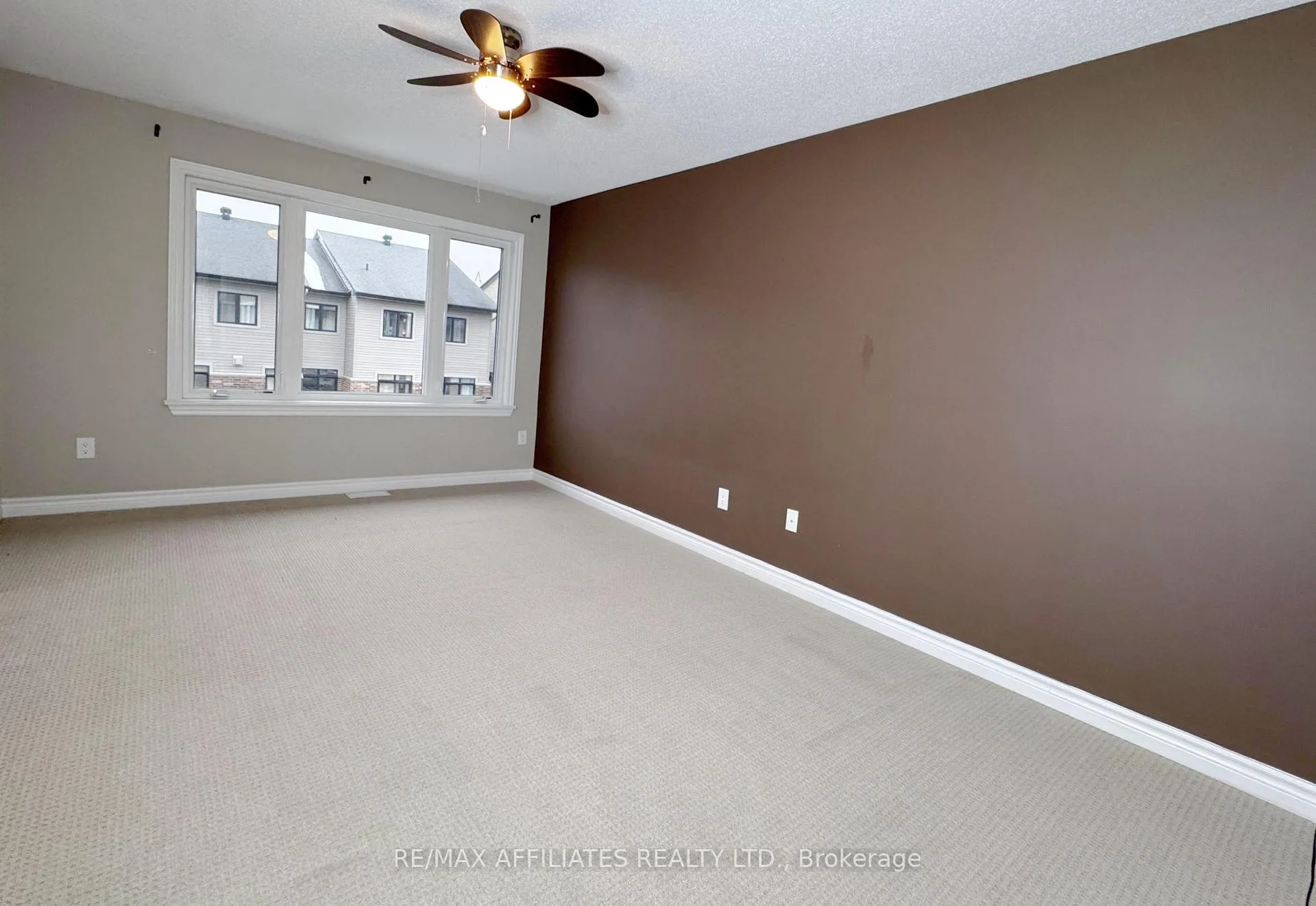 Photo 14 of 232 Cooks Mill Crescent, Ottawa, Riverside South — HOMEH
