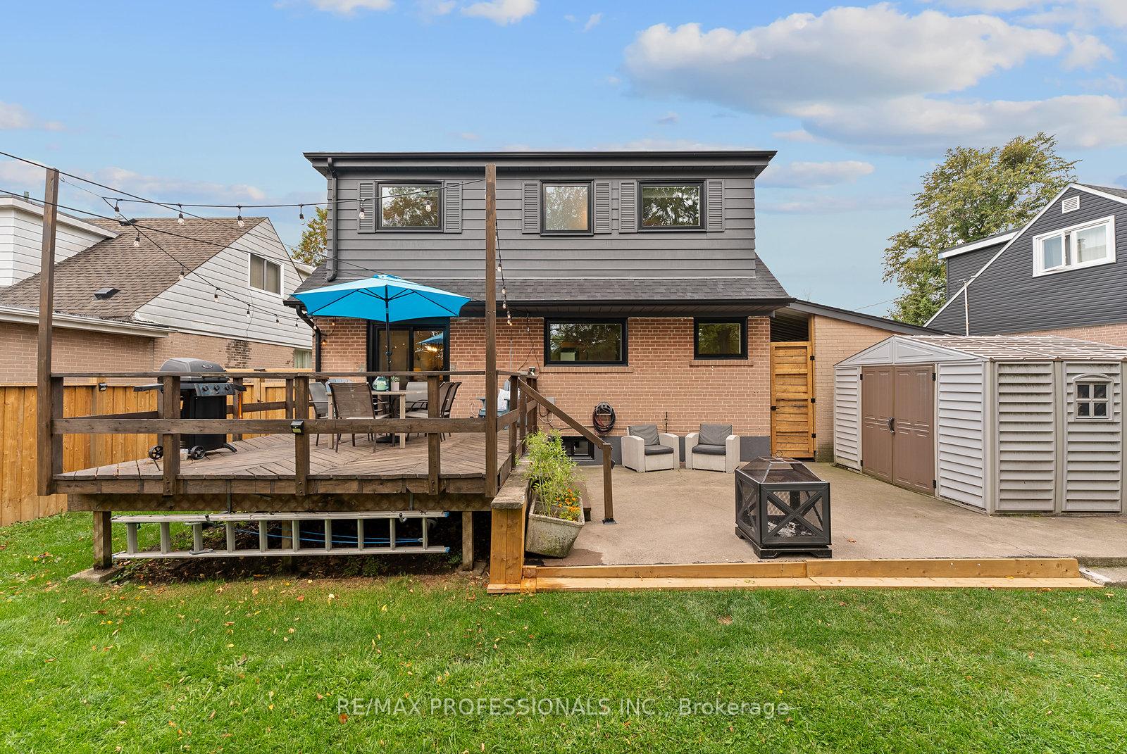 Photo 36 of 18 Lavington Drive, Etobicoke, Willowridge-Martingrove-Richview — HOMEH