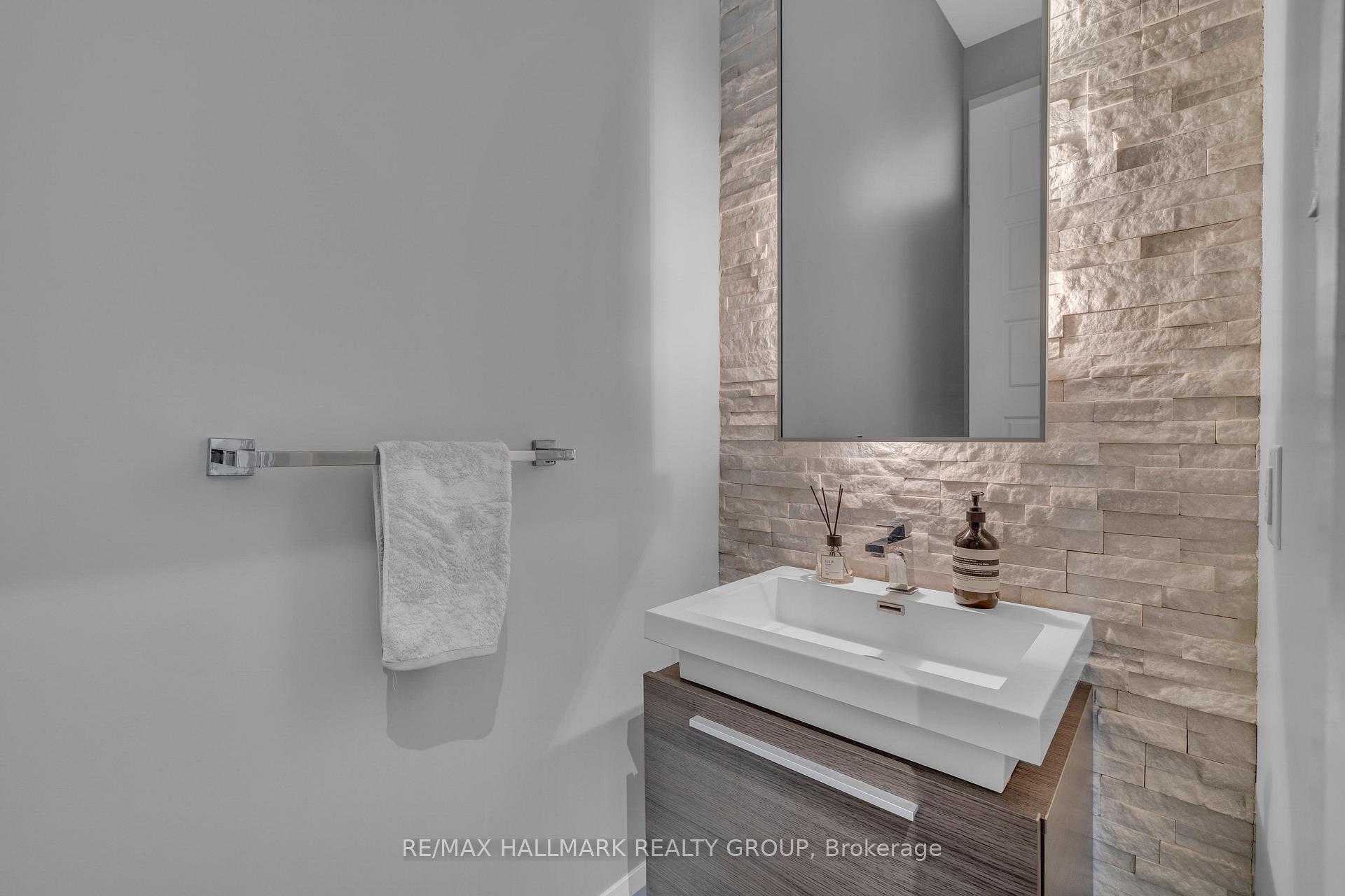 Photo 16 of Unit A, 206 Holland Avenue, Ottawa, Ottawa West — HOMEH