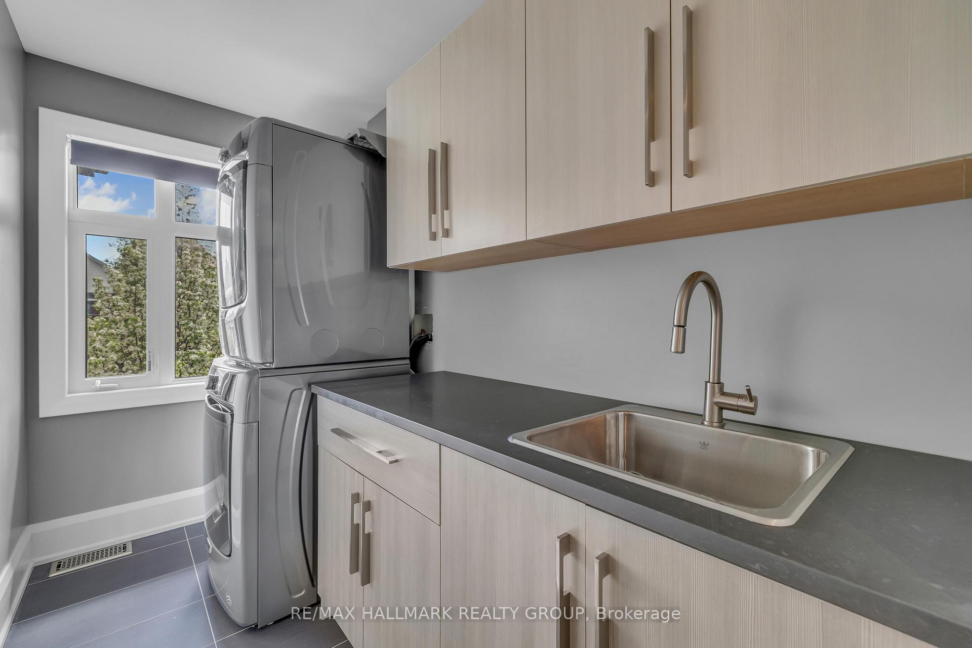 Photo 26 of Unit A, 206 Holland Avenue, Ottawa, Ottawa West — HOMEH