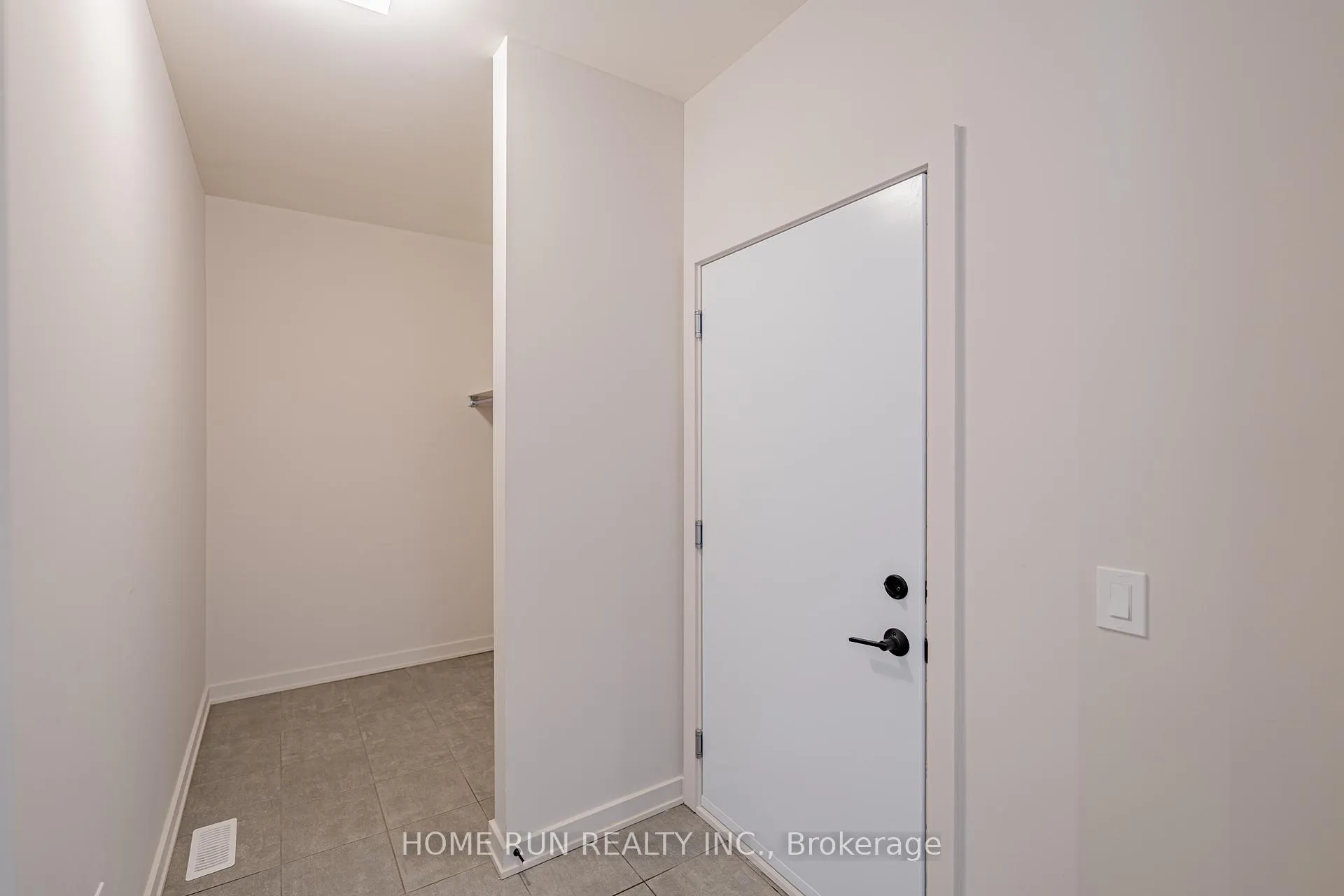 Photo 154 of 530 Tenor Ridge, Ottawa, Riverside South/Gloucester Glen — HOMEH