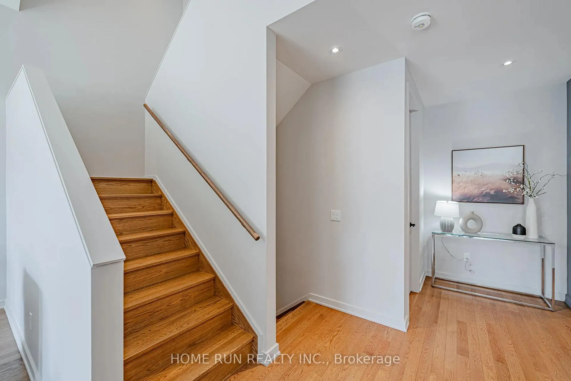 Photo 160 of 530 Tenor Ridge, Ottawa, Riverside South/Gloucester Glen — HOMEH