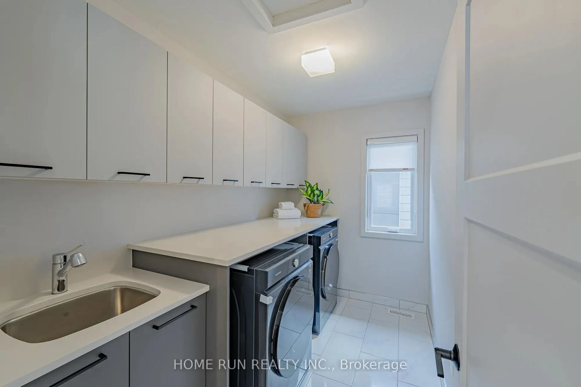 Photo 239 of 530 Tenor Ridge, Ottawa, Riverside South/Gloucester Glen — HOMEH