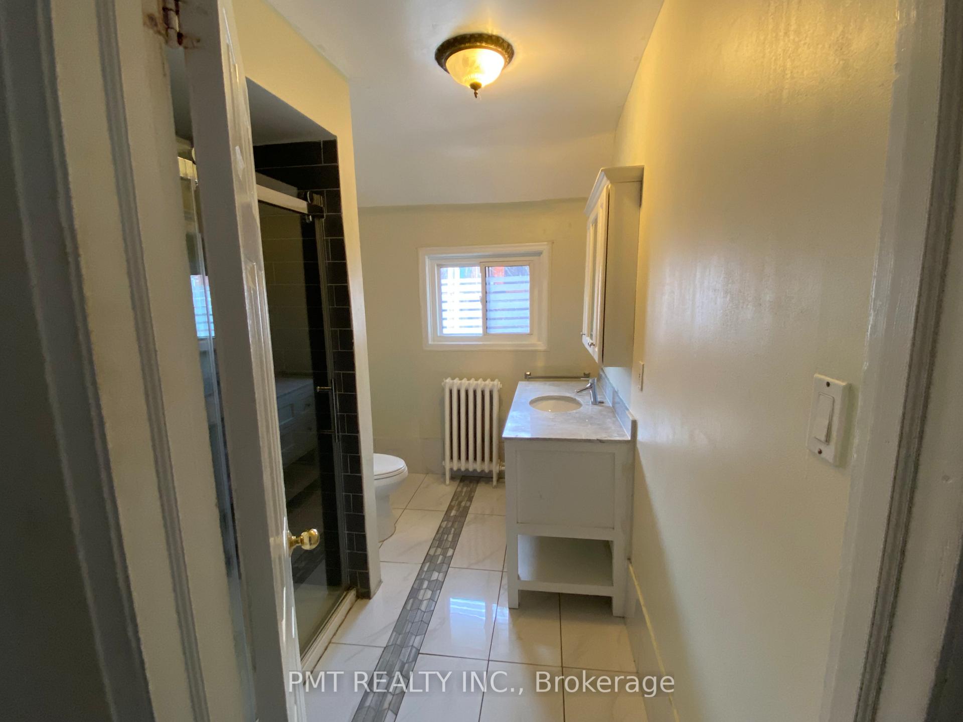 Photo 9 of Unit 02, 636 Manning Avenue, Toronto, Palmerston-Little Italy — HOMEH