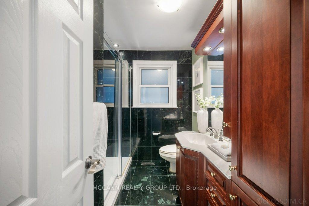 Photo 15 of 7 Carswell Place, Etobicoke, Willowridge-Martingrove-Richview — HOMEH