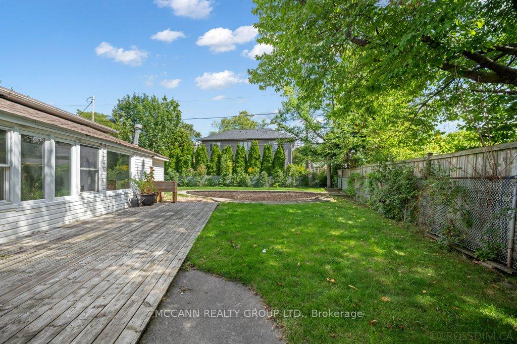 Photo 36 of 7 Carswell Place, Etobicoke, Willowridge-Martingrove-Richview — HOMEH