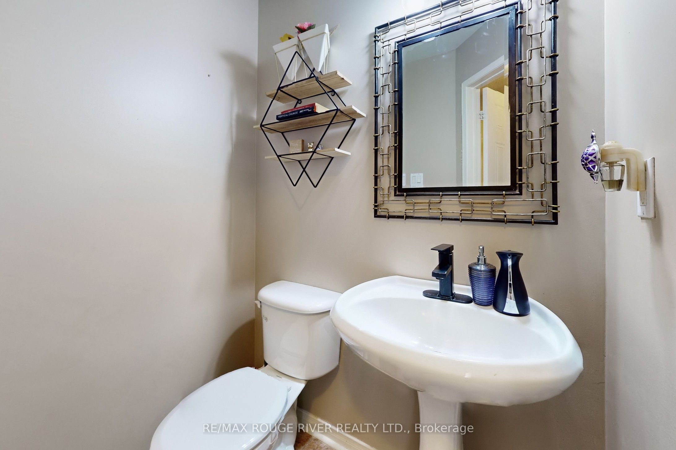Photo 55 of 4 Hemans Court, Ajax, Central West — HOMEH