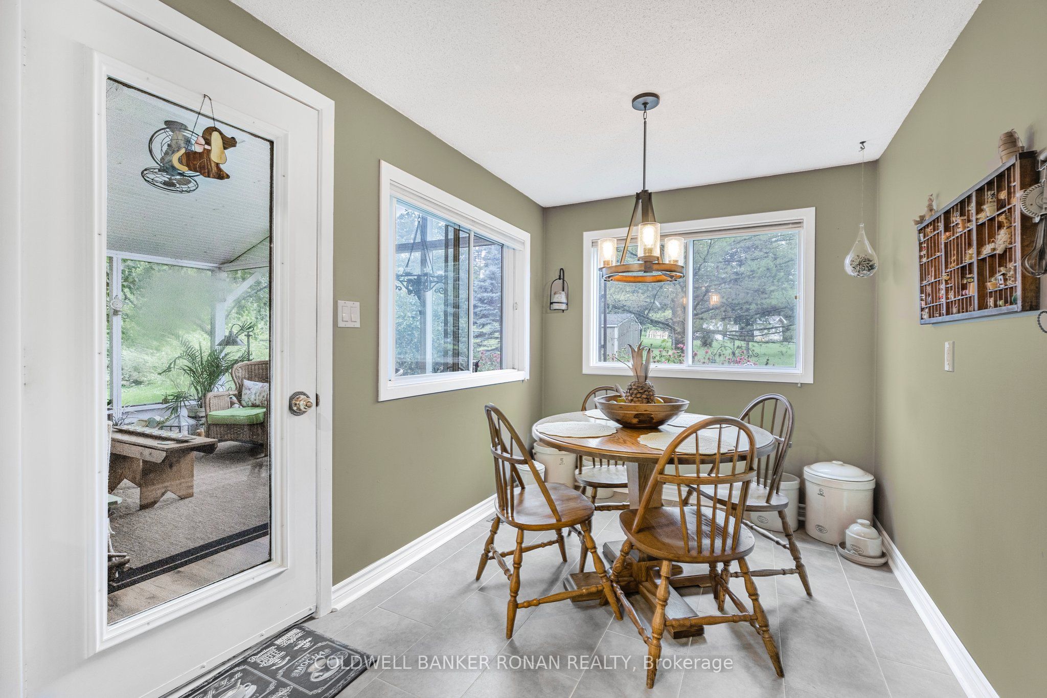 Photo 57 of 2240 15th Side Road, New Tecumseth, Tottenham — HOMEH