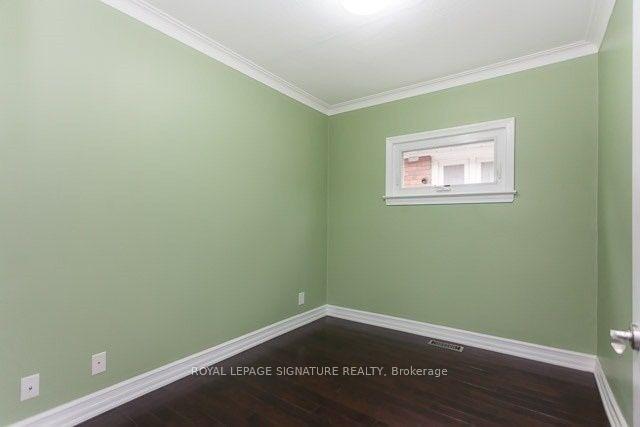 Photo 10 of 2259 Lawrence Avenue W, Etobicoke, Humber Heights — HOMEH