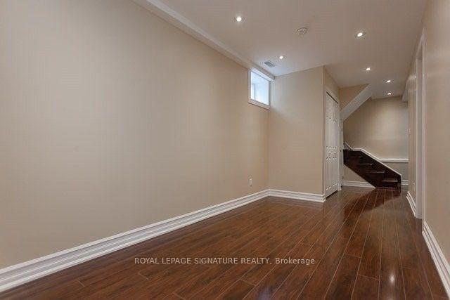 Photo 14 of 2259 Lawrence Avenue W, Etobicoke, Humber Heights — HOMEH