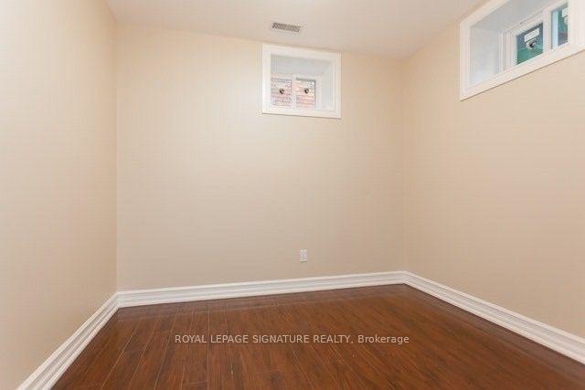 Photo 17 of 2259 Lawrence Avenue W, Etobicoke, Humber Heights — HOMEH