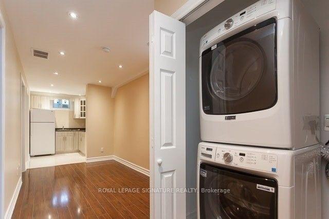 Photo 19 of 2259 Lawrence Avenue W, Etobicoke, Humber Heights — HOMEH