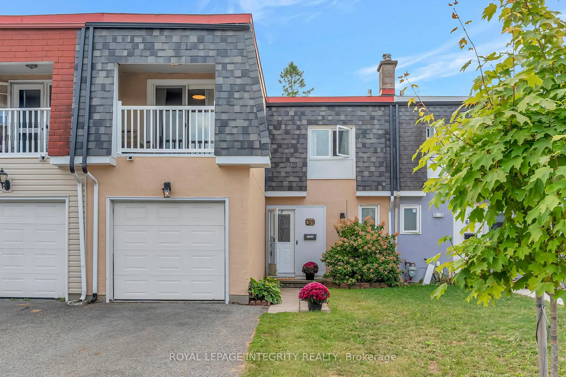 Photo 2 of 66 Tarquin Crescent, Ottawa, Westcliffe Estates — HOMEH