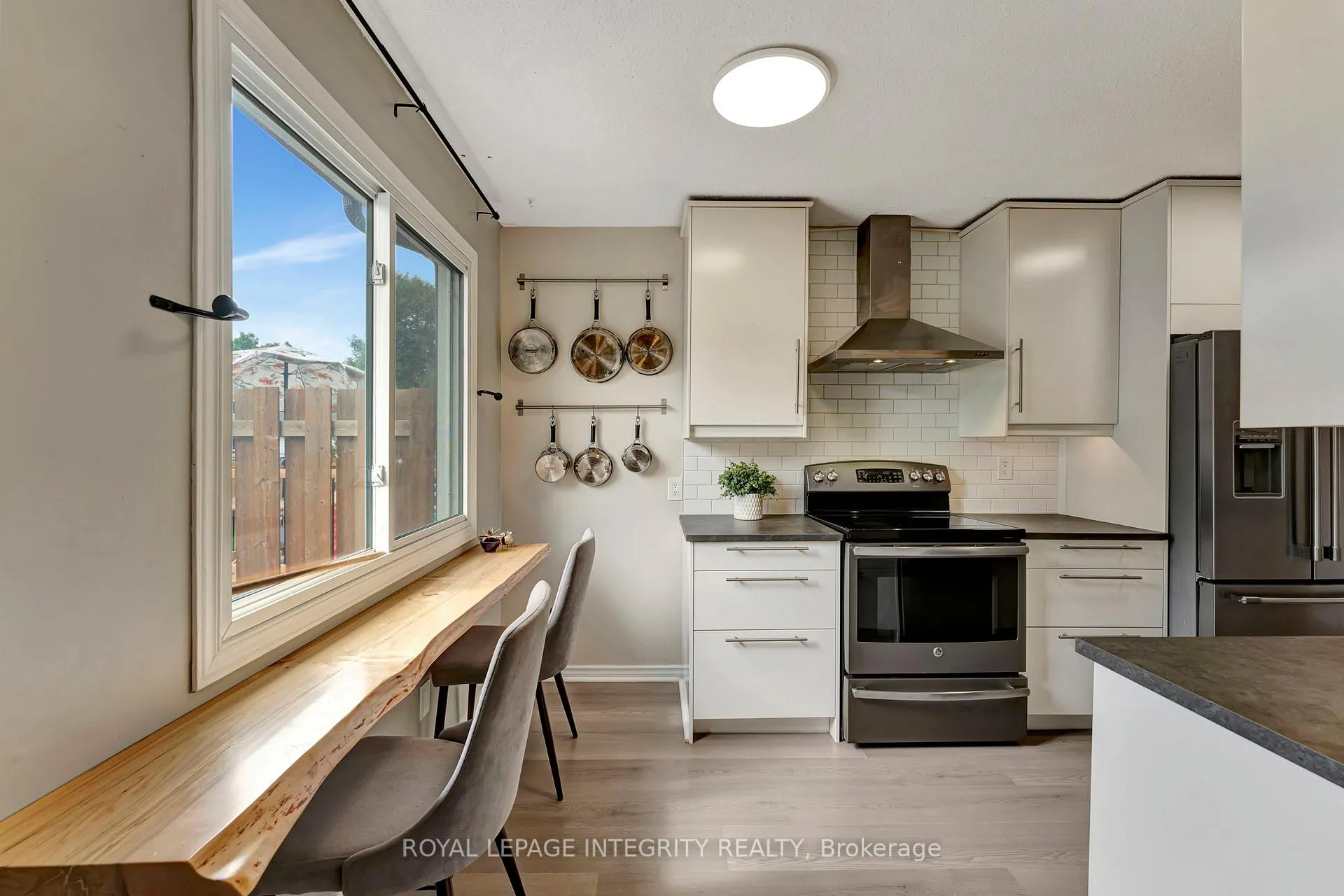 Photo 47 of 66 Tarquin Crescent, Ottawa, Westcliffe Estates — HOMEH