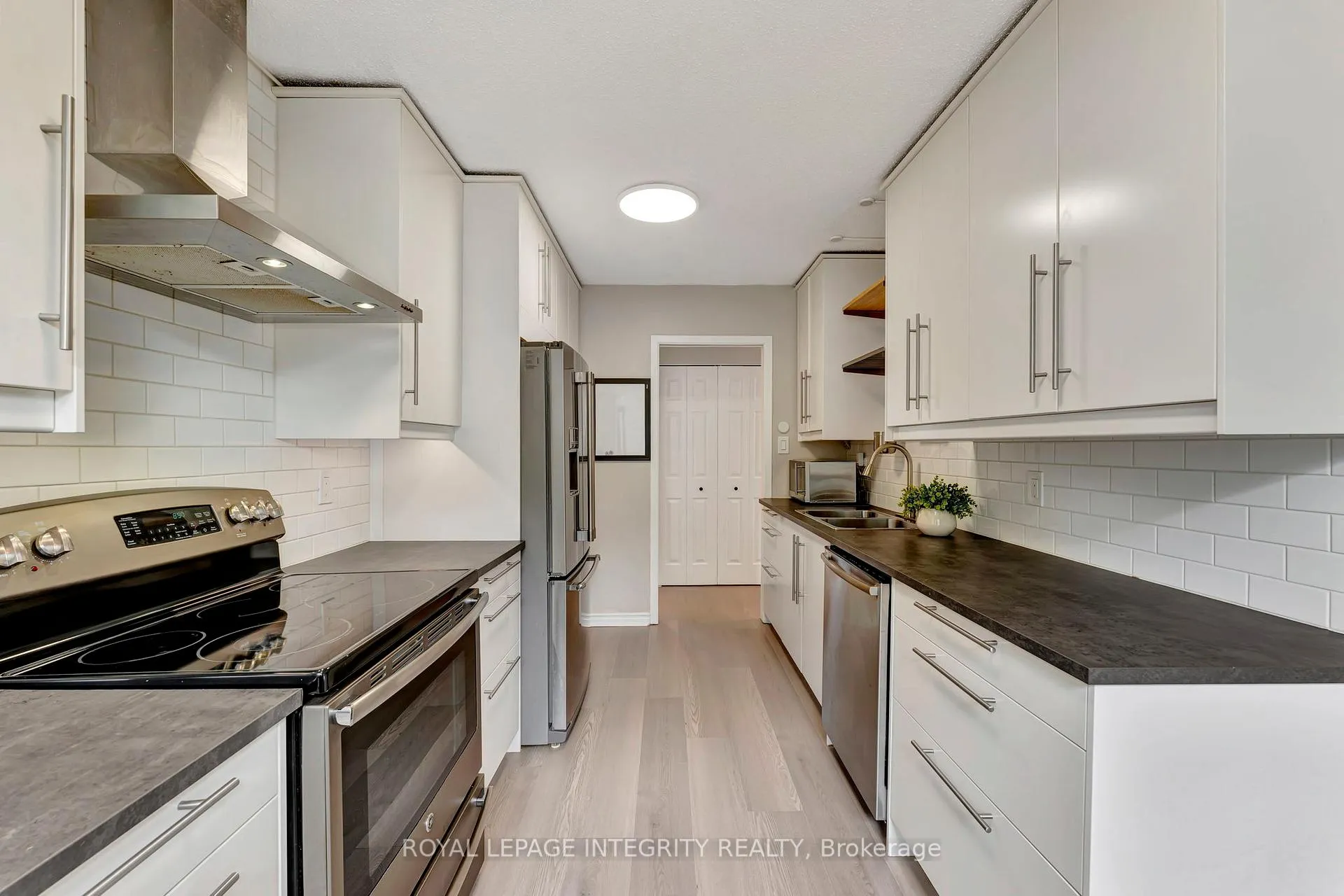 Photo 57 of 66 Tarquin Crescent, Ottawa, Westcliffe Estates — HOMEH