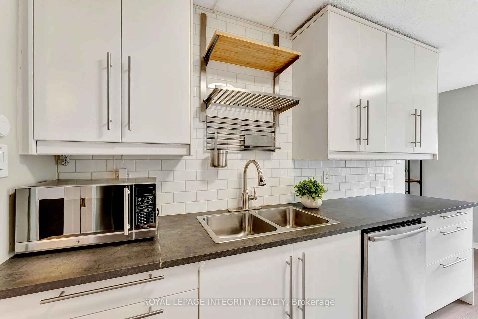 Photo 67 of 66 Tarquin Crescent, Ottawa, Westcliffe Estates — HOMEH