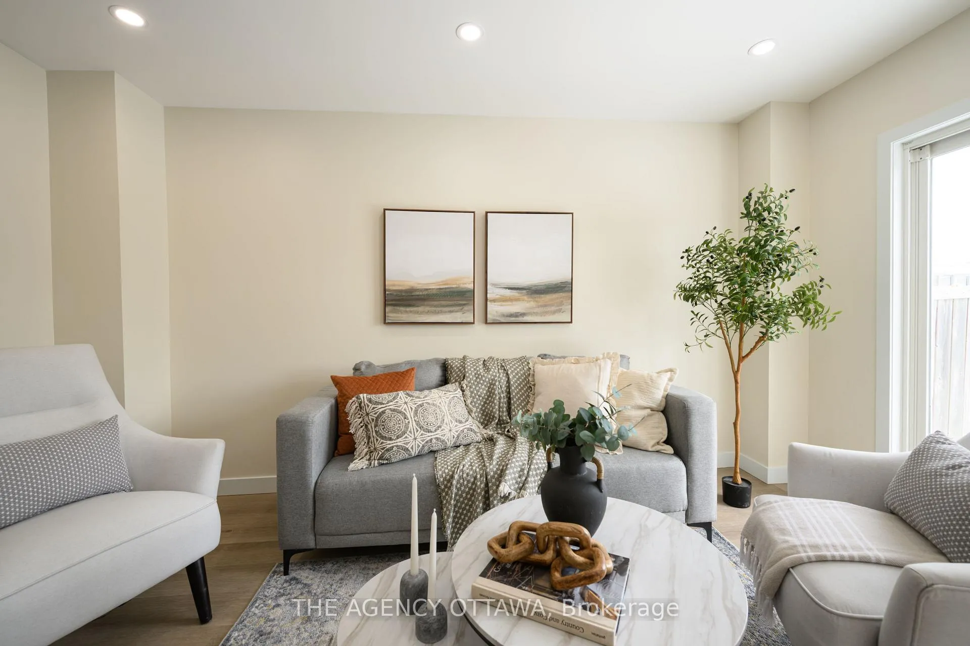 Photo 25 of Unit D, 3 Southpark Drive, Ottawa, Blackburn Hamlet — HOMEH