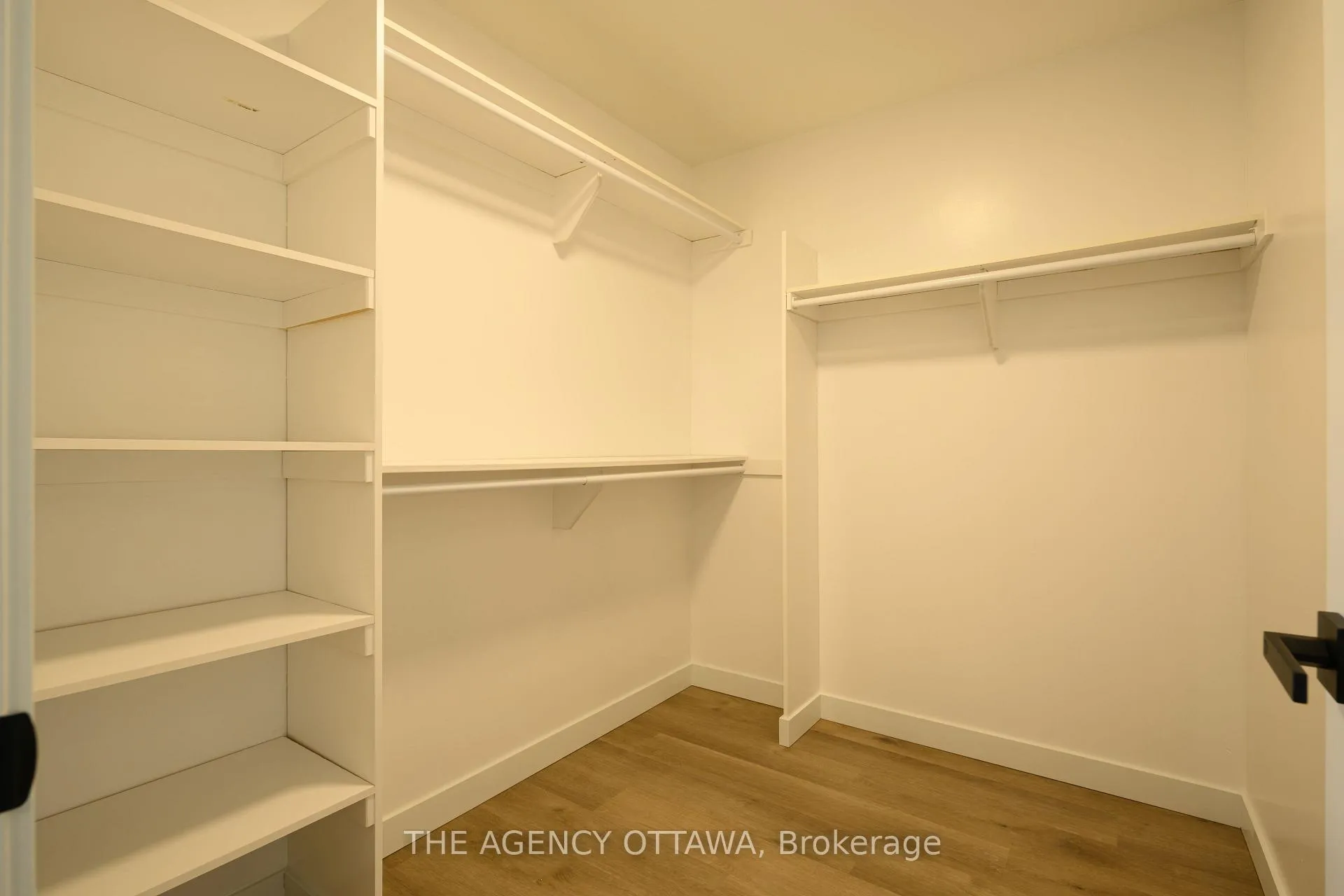 Photo 131 of Unit D, 3 Southpark Drive, Ottawa, Blackburn Hamlet — HOMEH