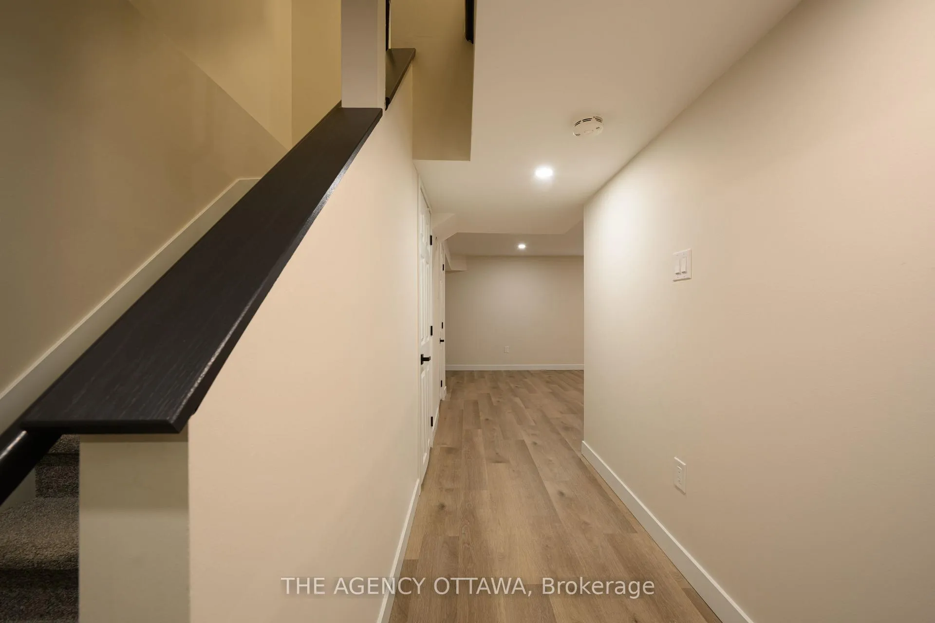 Photo 172 of Unit D, 3 Southpark Drive, Ottawa, Blackburn Hamlet — HOMEH