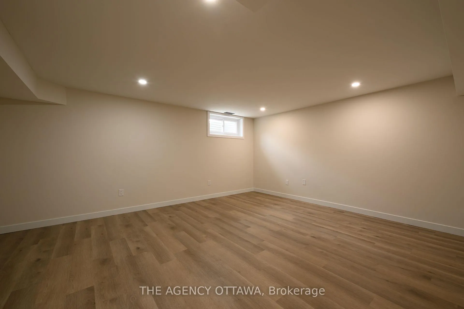 Photo 177 of Unit D, 3 Southpark Drive, Ottawa, Blackburn Hamlet — HOMEH